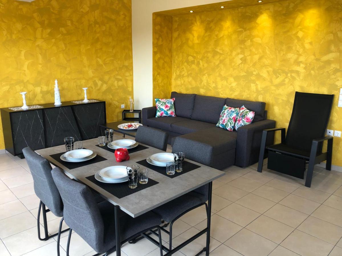 Kakovatos - Luxury Sea View Apartment “Theodora” 54M2. Dış mekan fotoğraf